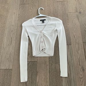 Revamped Crème Tight V-Neck Button Up